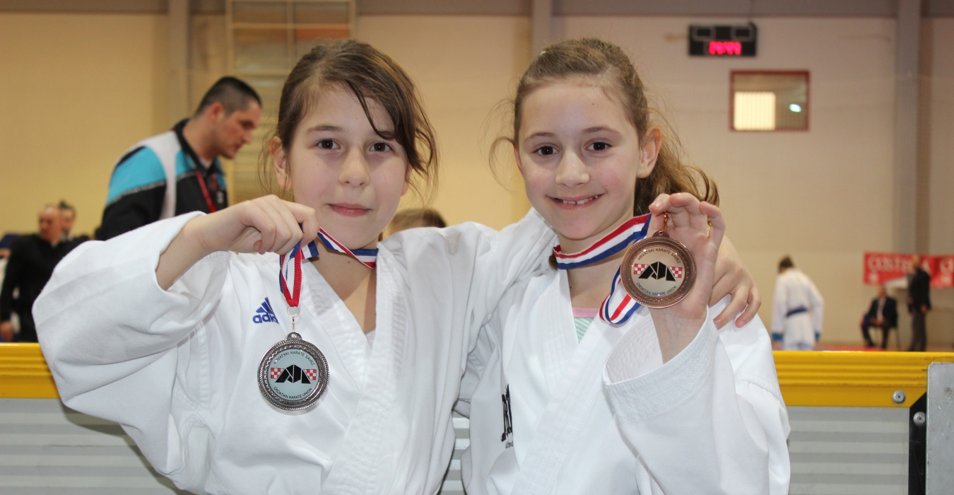 Zoe srebrna, Emma brončana na Prvenstvu Hrvatske