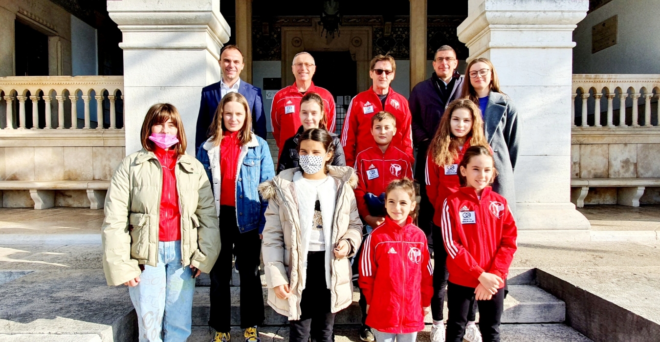 Gradonačelnik Grada Poreča, Loris Peršurić, upriličio prijem sportaša Karate kluba Finida povodom osvajanja brojnih odličja na Prvenstvima Hrvatske i Prvenstvima Balkana